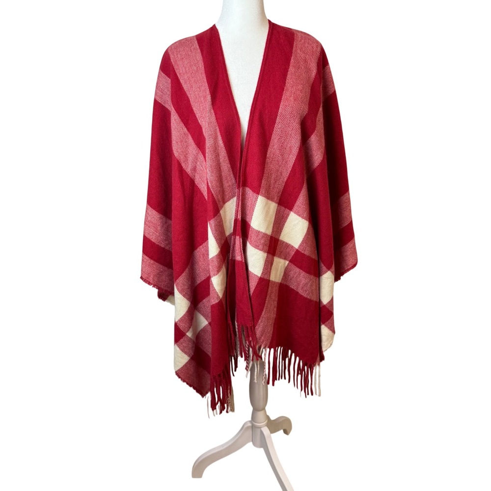 Moss Rose Women's Red Plaid Fringe Cape ‎ One Size